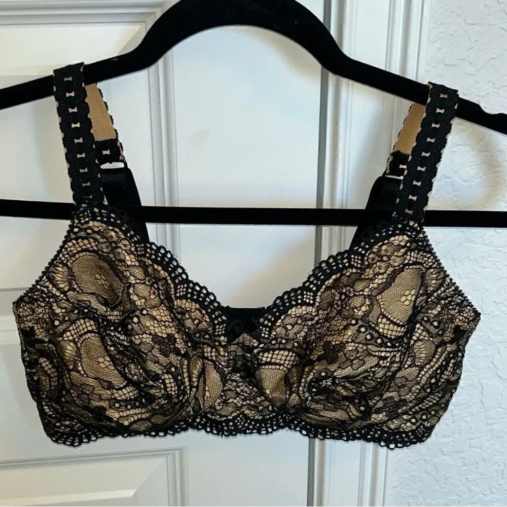Classique Lace Wireless Bra 779